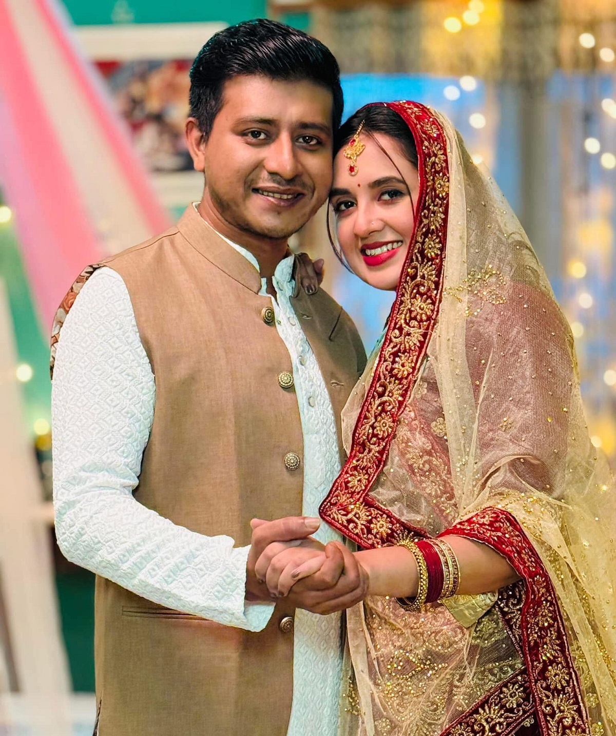 তানিয়া বৃষ্টি বললেন , কেউ ঠেলা ঠেলি করবেন না,‘অভিনন্দন এবং শুভকামনা জানানোর জন্য ধন্যবাদ